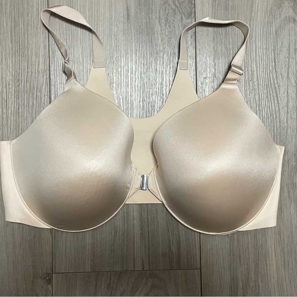 Soma Vanishing Back Full Coverage front clasp size 38DD, Never worn, underwire